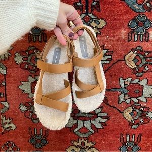 Everlane Sport Sherpa Sandals